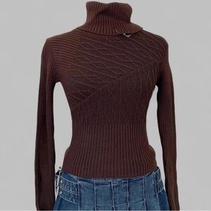 NWT Turtleneck Rib-Knit Sweater in Deep Brown